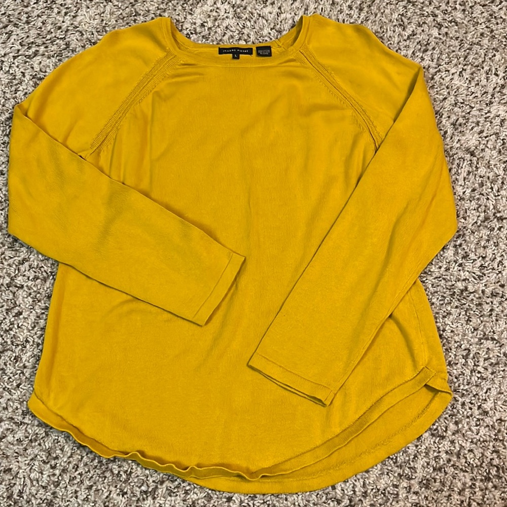 Mustard Yellow Jeanne Pierre sweater, size L